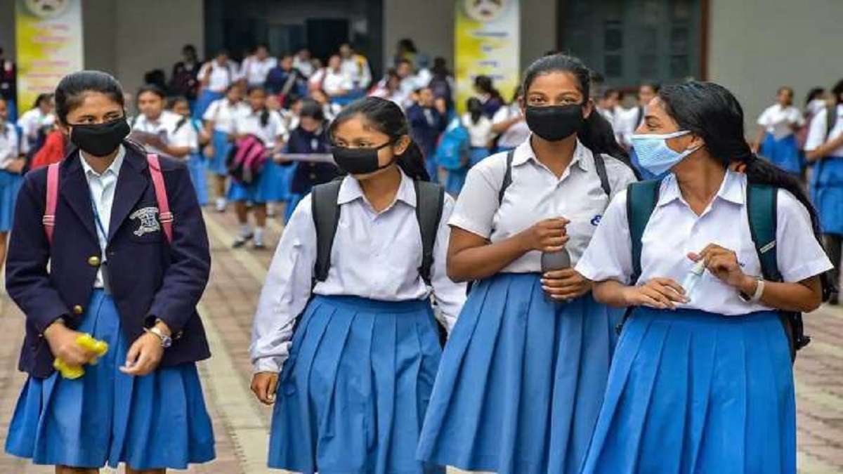 more-than-400-schools-with-no-students-shut-in-himachal-750-merged-over-2-years