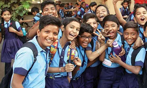 gujarat-government-launches-rs1650-crore-schemes-for-students