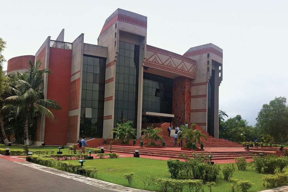 new-record-by-iim-calcutta