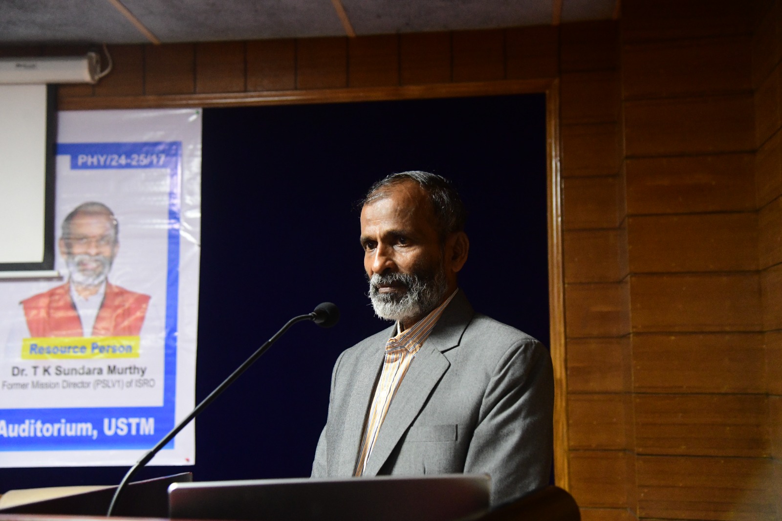 isro-scientist-dr-sundara-murthy-enlightens-students-at-ustm-workshop