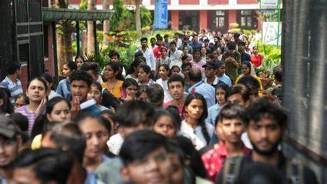 over-3-000-btech-mtech-seats-vacant-in-iits-nits-due-to-unpopular-courses