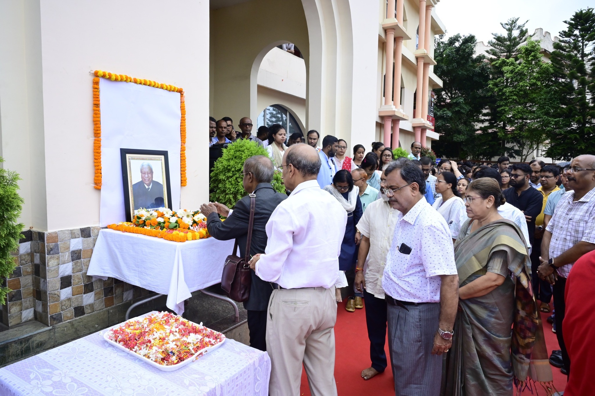 d-d-lapang---from-a-tea-seller-s-son-to-a-five-time-mla-and-four-time-chief-minister2